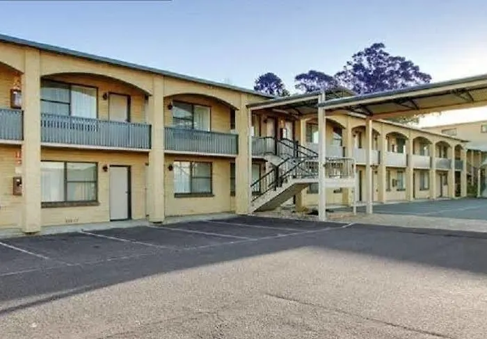 Tamar River Villas